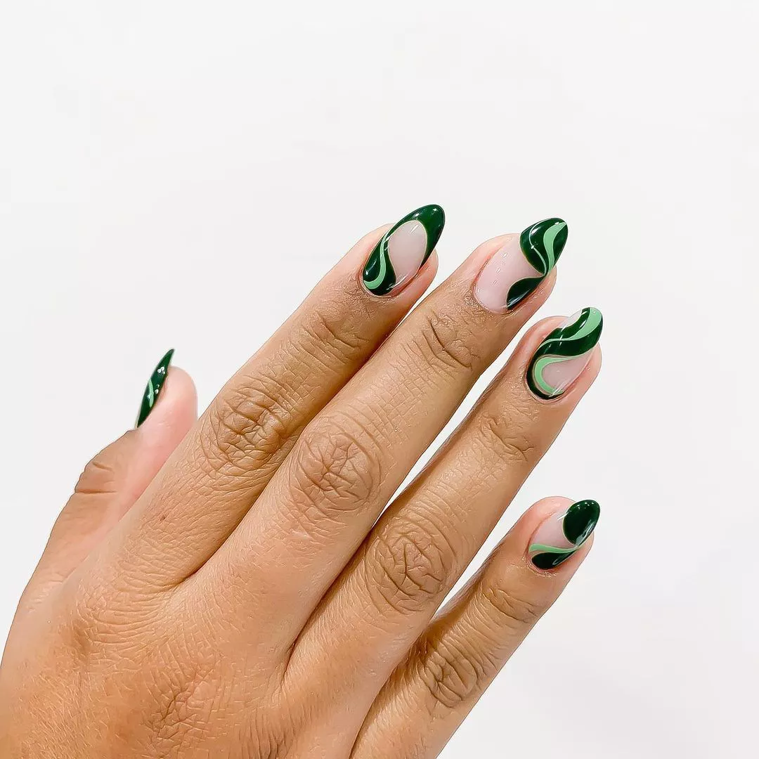 green swirl nails 