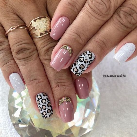 33+ Creative Cheetah Nail Designs 2023