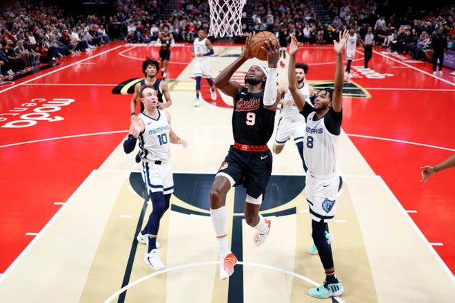 Nov. 3: Portland Trail Blazers forward Jerami Grant (9) drives to the basket against the Memphis Grizzlies.