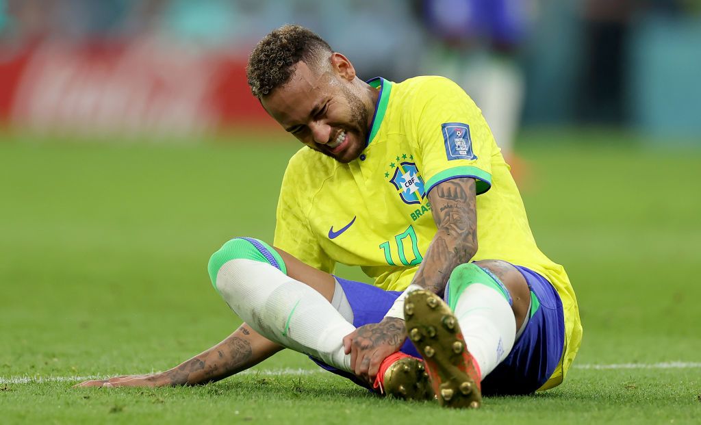 Neymar injury: Shocking video shows every time he was fouled vs Serbia