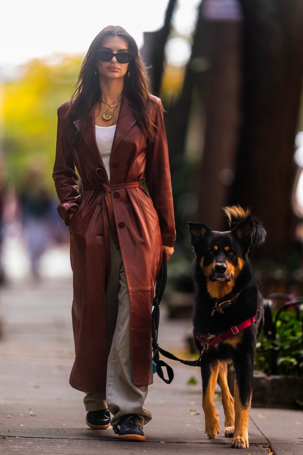 NEW YORK, NEW YORK - OCTOBER 22: Emily Ratajkowski is seen in the West Village on October 22, 2023 in New York City. (Photo by Gotham/GC Images)