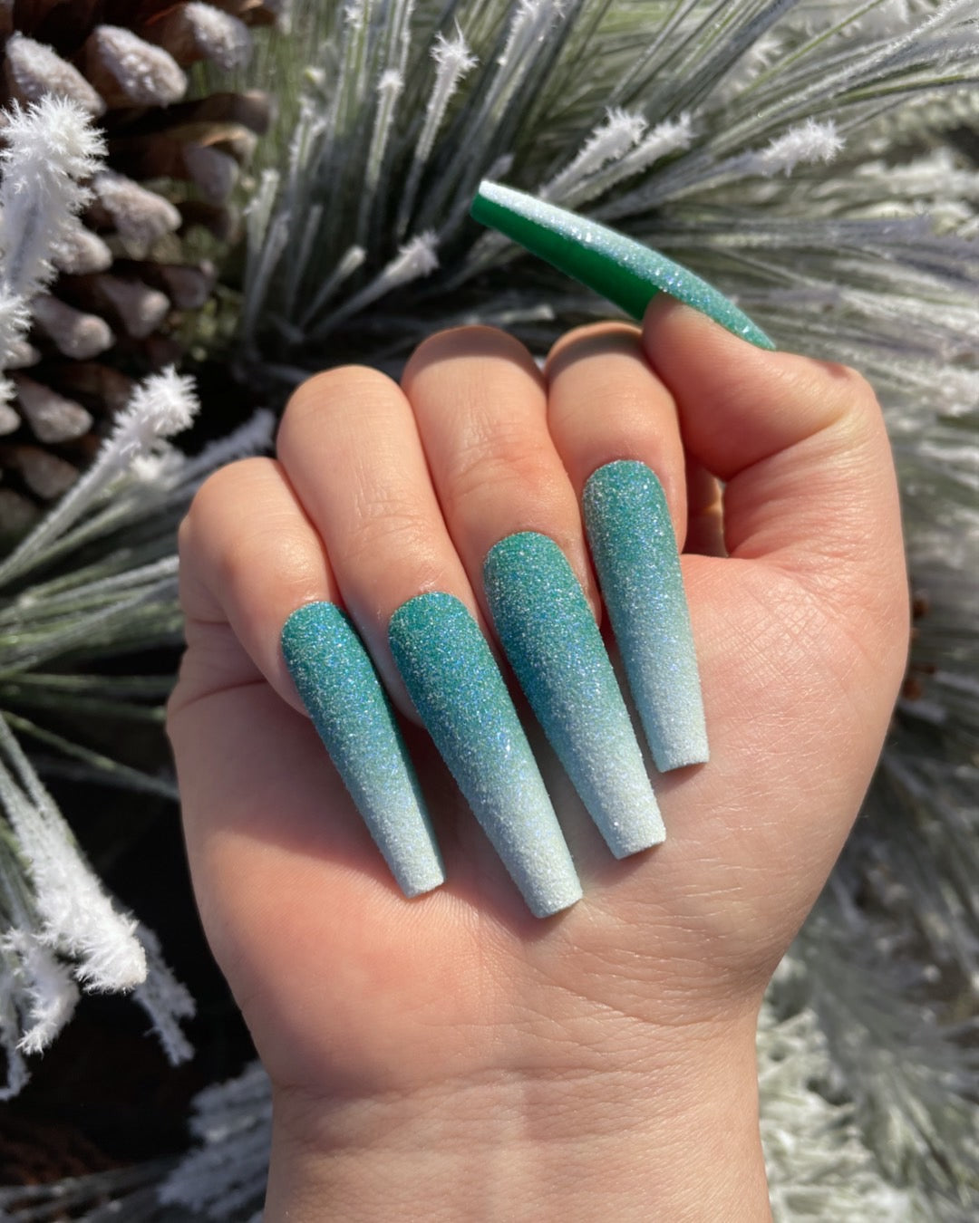 Frosted Spruce – Pamper Nail Gallery