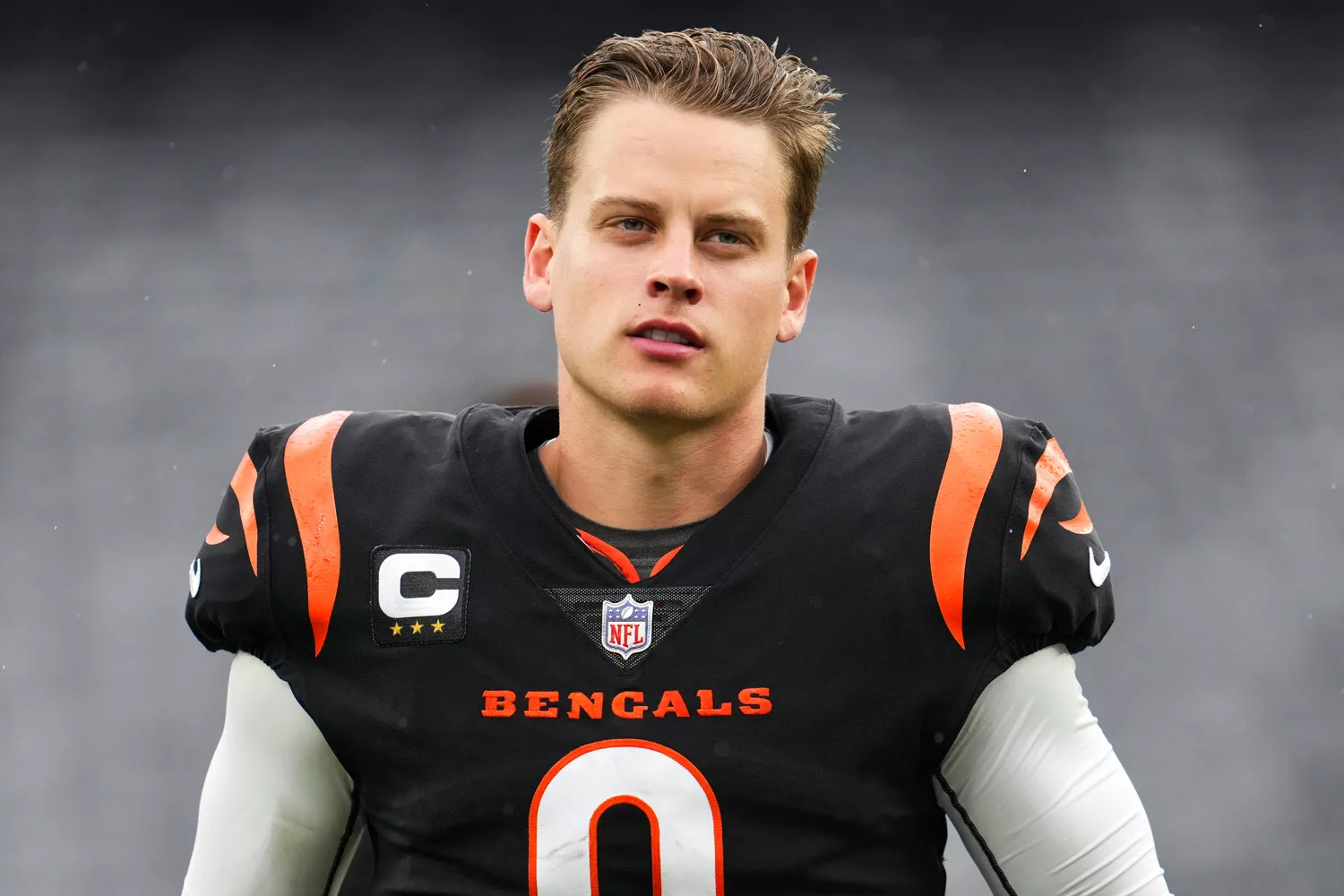 Joe Burrow #9 of the Cincinnati Bengals walks off of the field against the New York Jets at MetLife Stadium on September 25, 2022