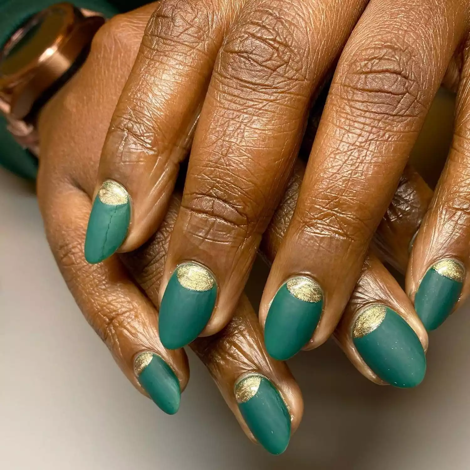 Matte Evergreen Nails - Byrdie Short Christmas Nails 