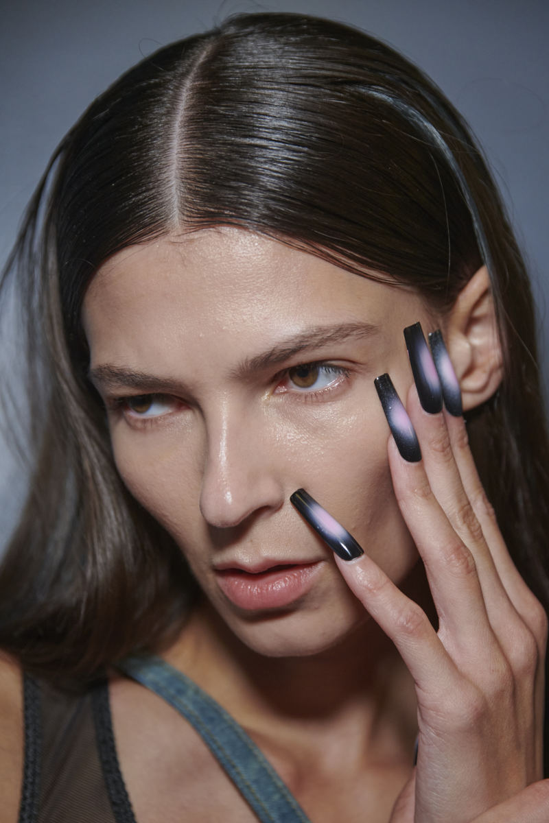 best-nails-new-york-fashion-week-spring-2024-private-policy-2