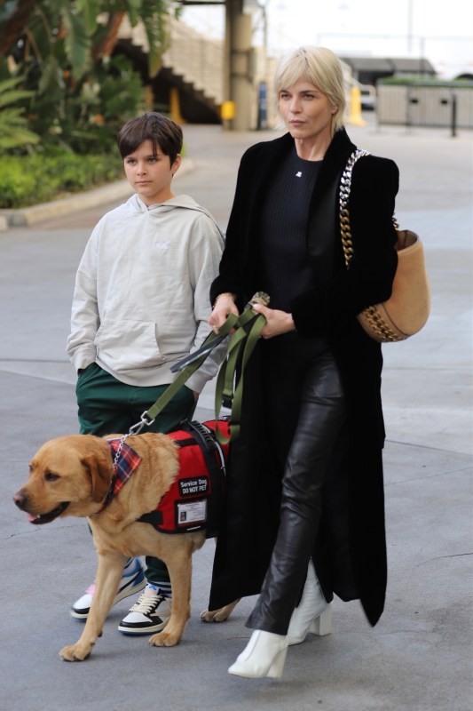 selma blair son dog