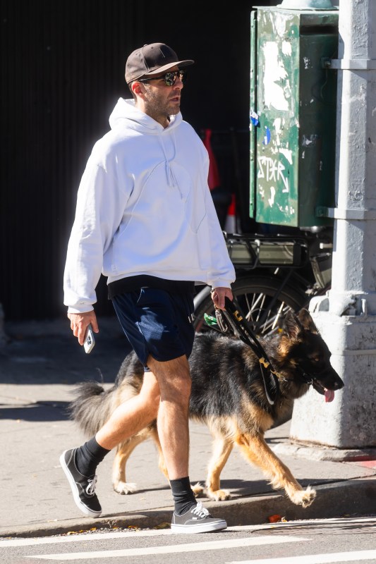 Zachary Quinto dog