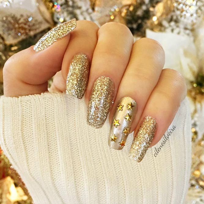 All That Glitters: 37 Gold Nails Designs To Try