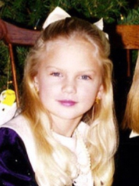 Was Taylor Swift pretty when she was a little girl? - Quora