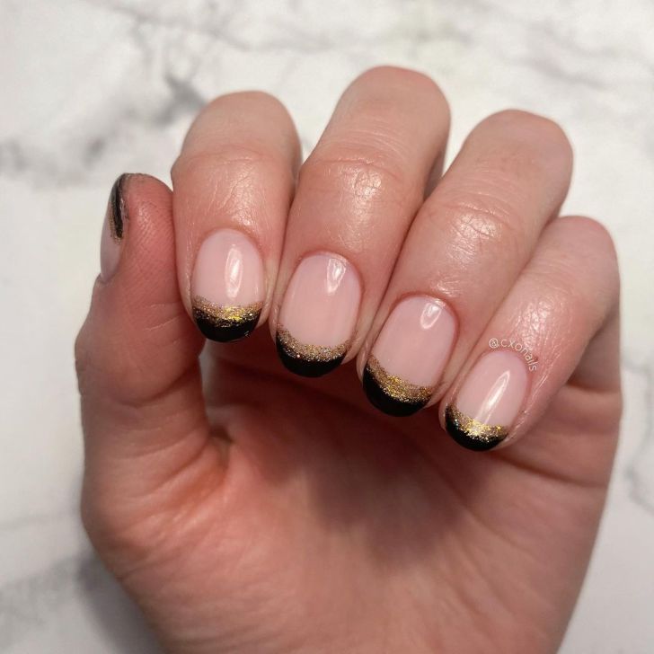 short black and gold french tip new years nail designs and ideas