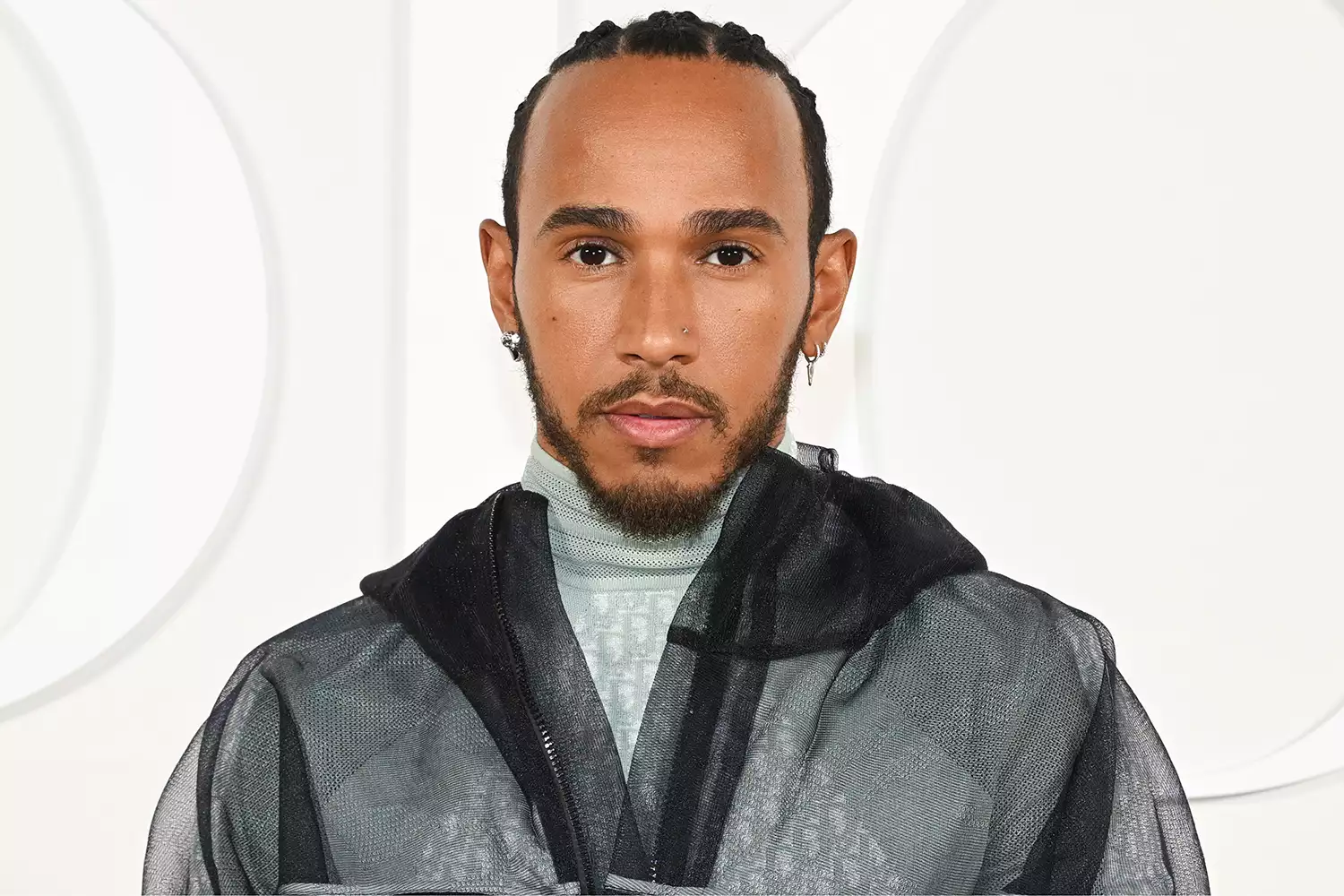 Lewis Hamilton attends the Dior Fall 2023 Menswear Show on December 03, 2022 in Giza, Egypt.