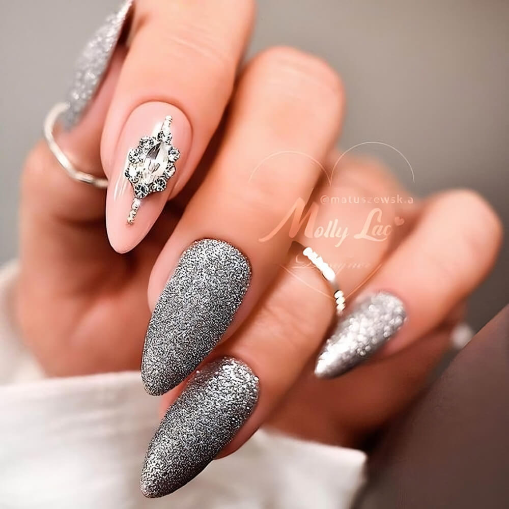 45 Go To Almond Nail Ideas To Every Pretty Lady - 333