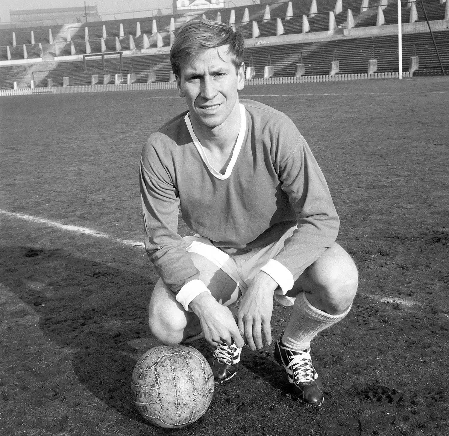 Bobby Charlton dead