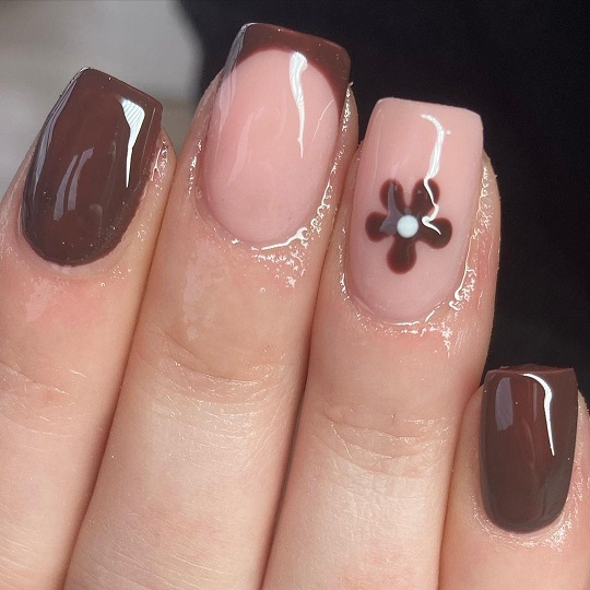 Flower Nail Art