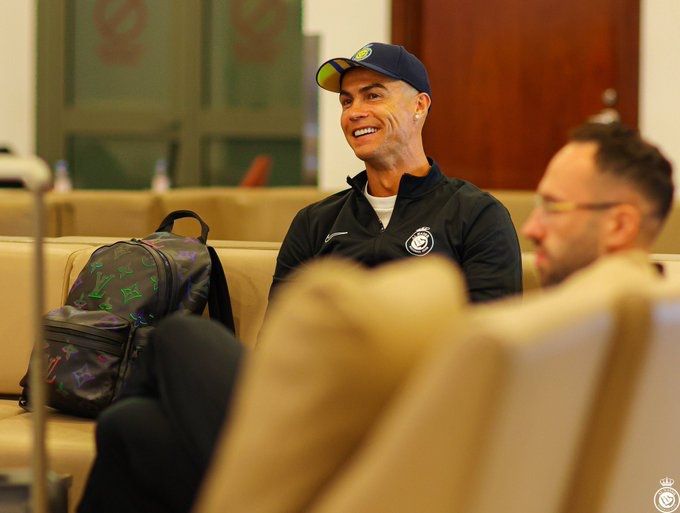 TCR. on X: "🚨 Cristiano Ronaldo and Al-Nassr just landed at Shenzen Airport, China. https://t.co/zH9LZ2ohsc" / X