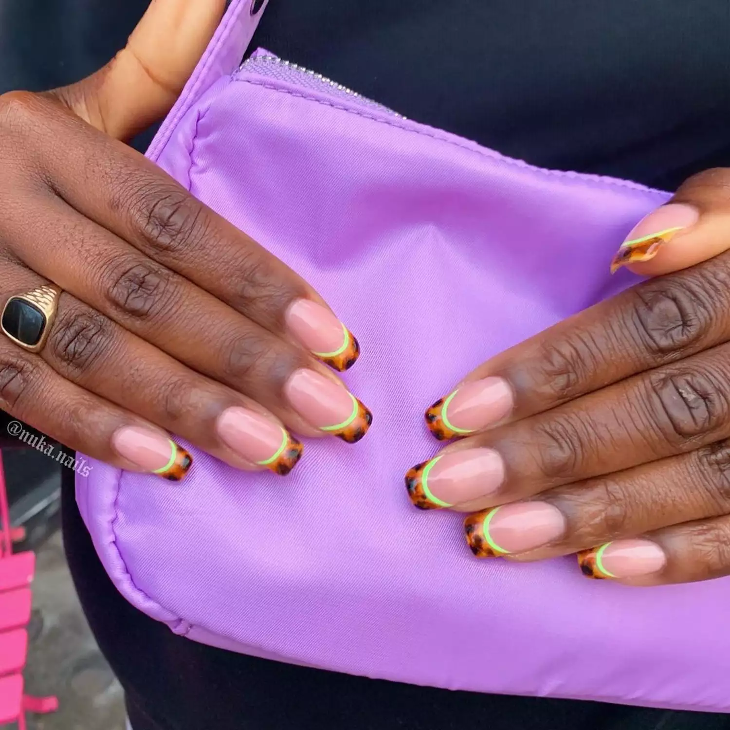 tortoiseshell nails with lime green border