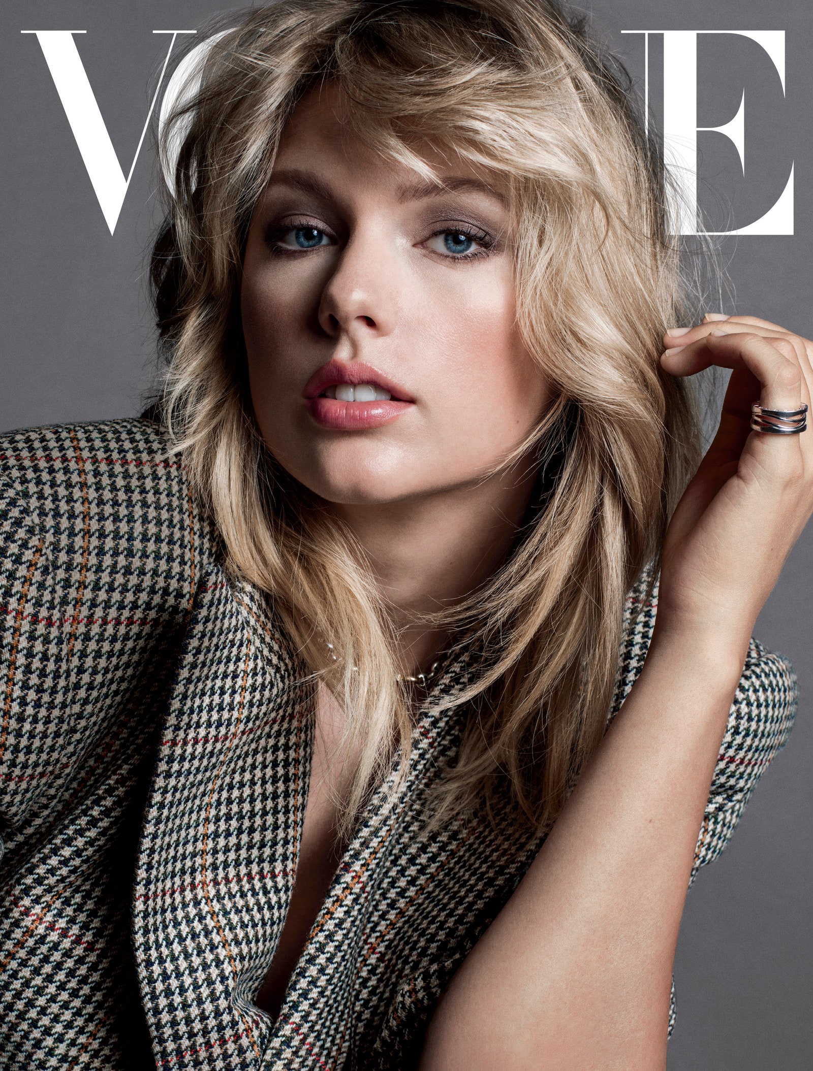 This image may contain Human Person Taylor Swift and Magazine