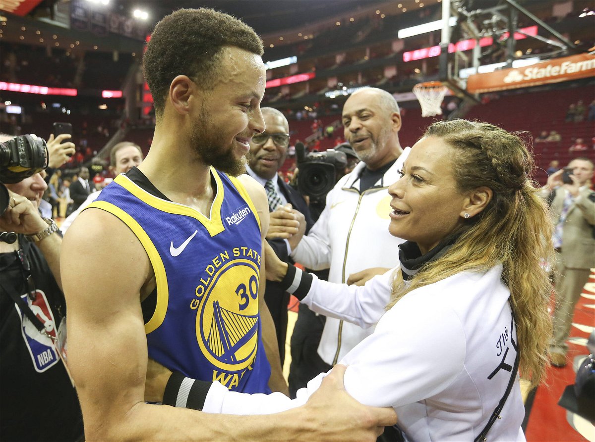 Why is Everyone Afraid of Me?": Stephen Curry's "Worst Mother" Had an  Infamous Reputation Among Her Kids' Friends - EssentiallySports