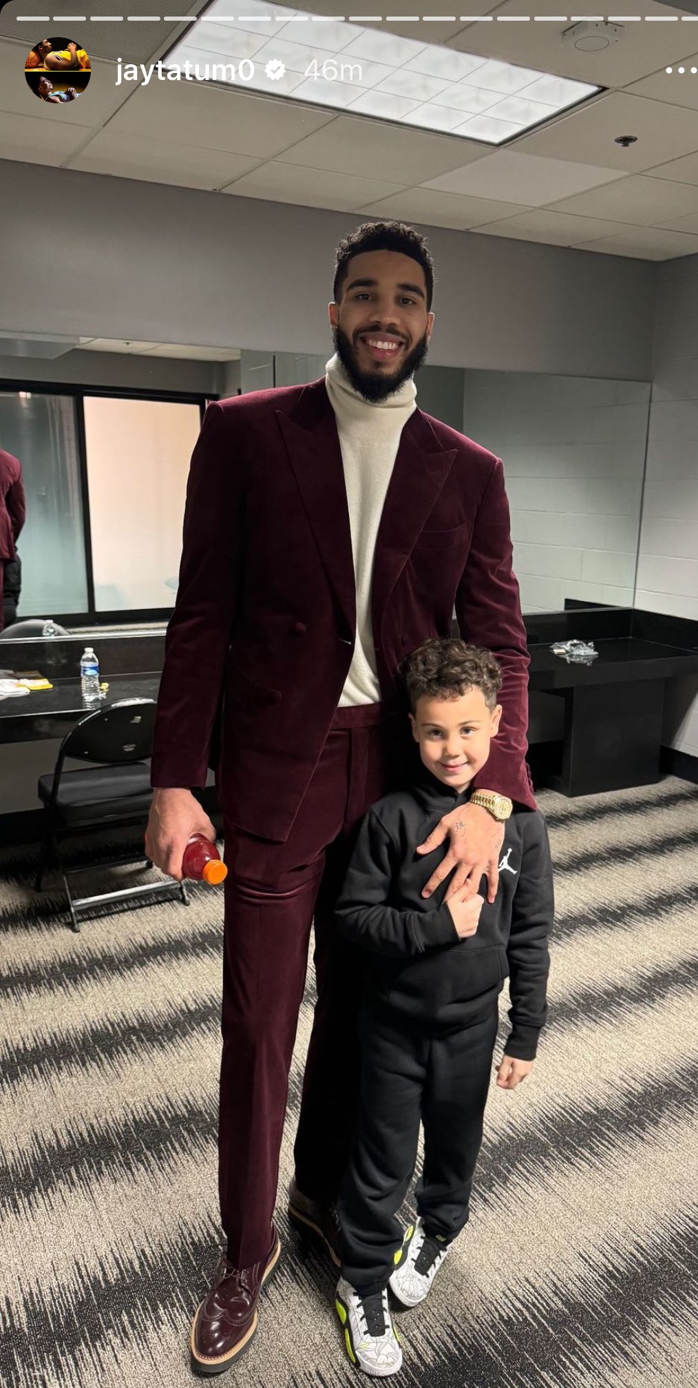 Christmas Crossover: LeBron James and Jayson Tatum’s Son Steal Hearts with ‘DEUCE!!’ Moment