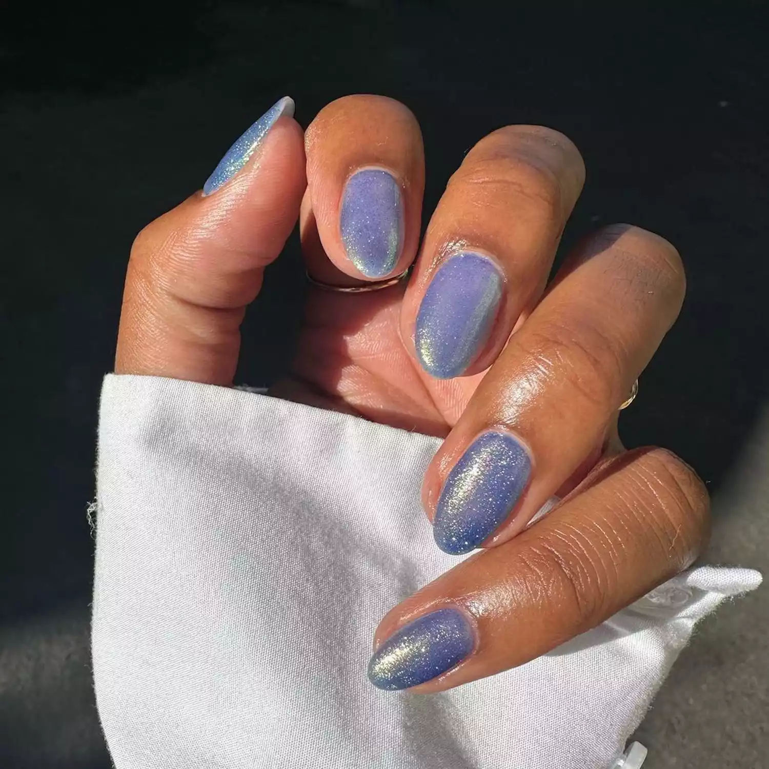 iridescent velvet blue nails 