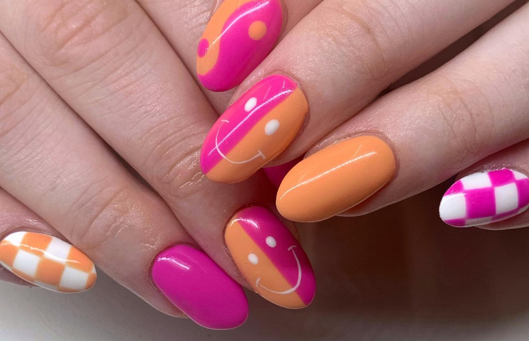 pink and orange nails