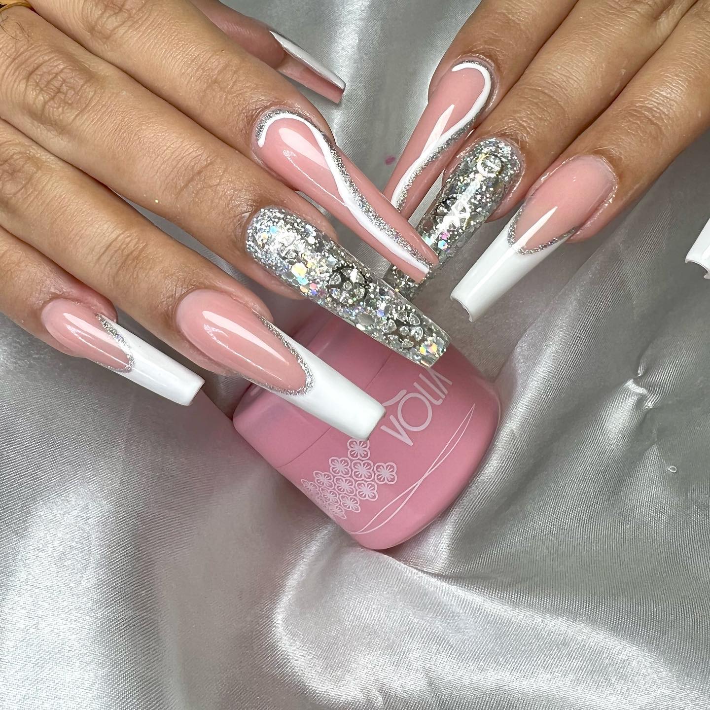 The look of a french manicure with ballerina nails is quite stunning! I think it's such a sweet, soft look and would be great for the office or going out to dinner. It's not too flashy, but it still makes a statement!