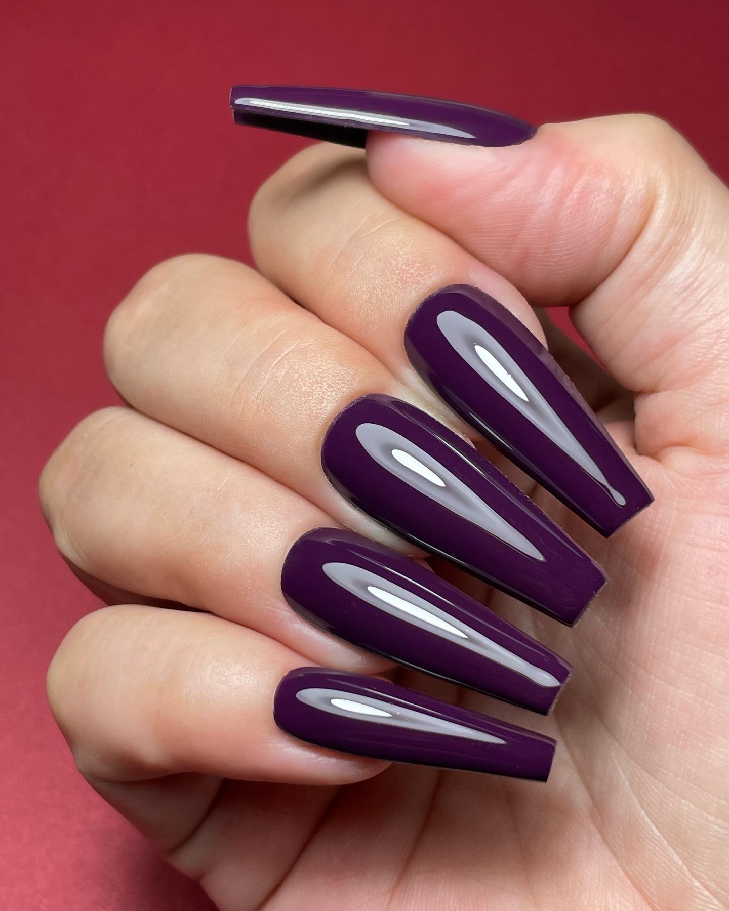 There is no hotter or sexier color than this shade of purple for sure. You will feel its elegance when you have it applied on your ballerina nails. The plain look is amazing but you can add swirls of glitters if you want.