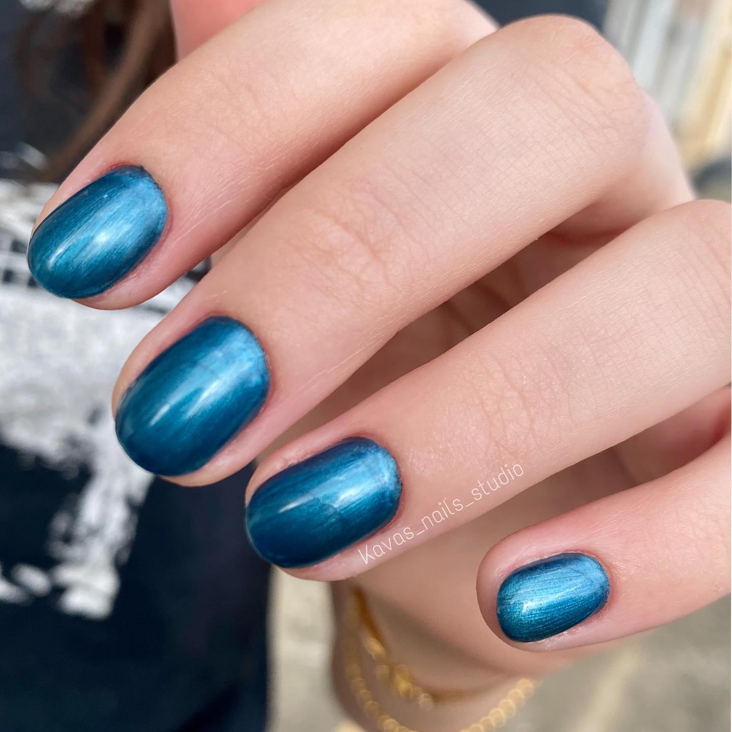 Blue metallic nails are a great way to add a bit of shine to your nails! It's also a great way to make your nails look like they're made out of metal, which is pretty cool. So, what are you waiting for?