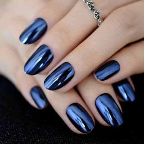 20+ Gorgeous Navy Nails For A Refreshing Manicure - 145