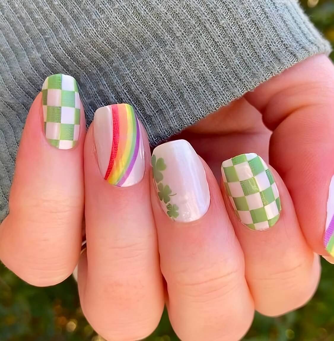 30 St. Patrick’s Day Nail Ideas That Will Bring You A Jolly Holiday - 235