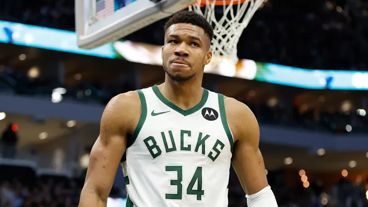 Giannis Antetokounmpo Milwaukee Bucks