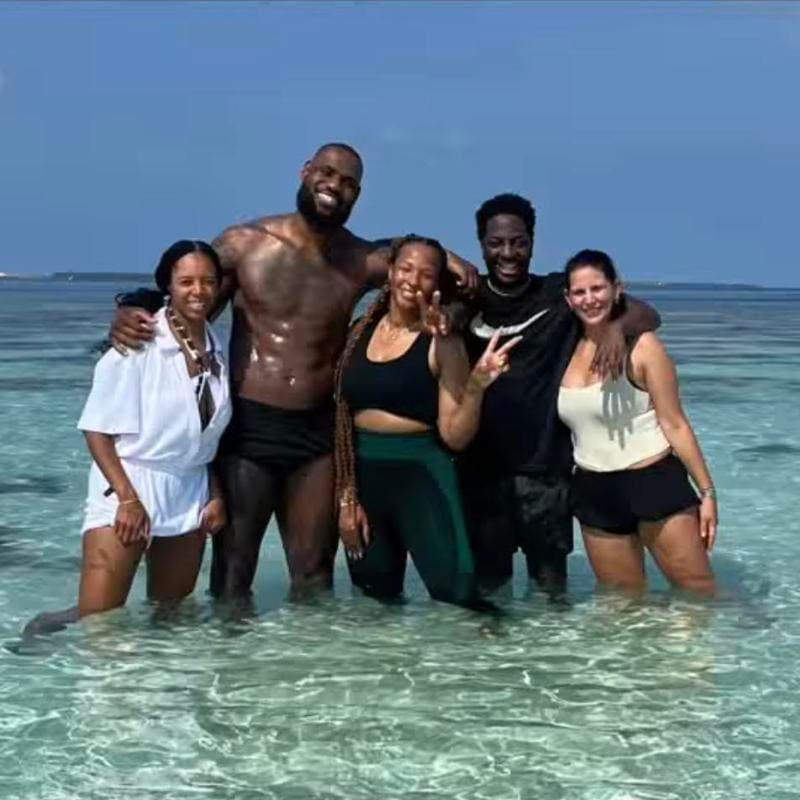 Lebron James says goodbye to the Maldives after soaking up the sun