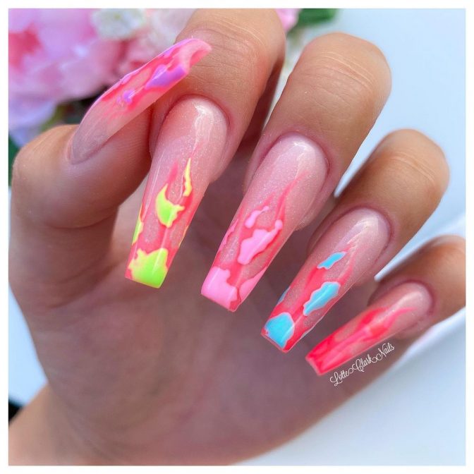 Abstract Nail Art Design Ideas | Nail Polish Designs | Note Cosmetics