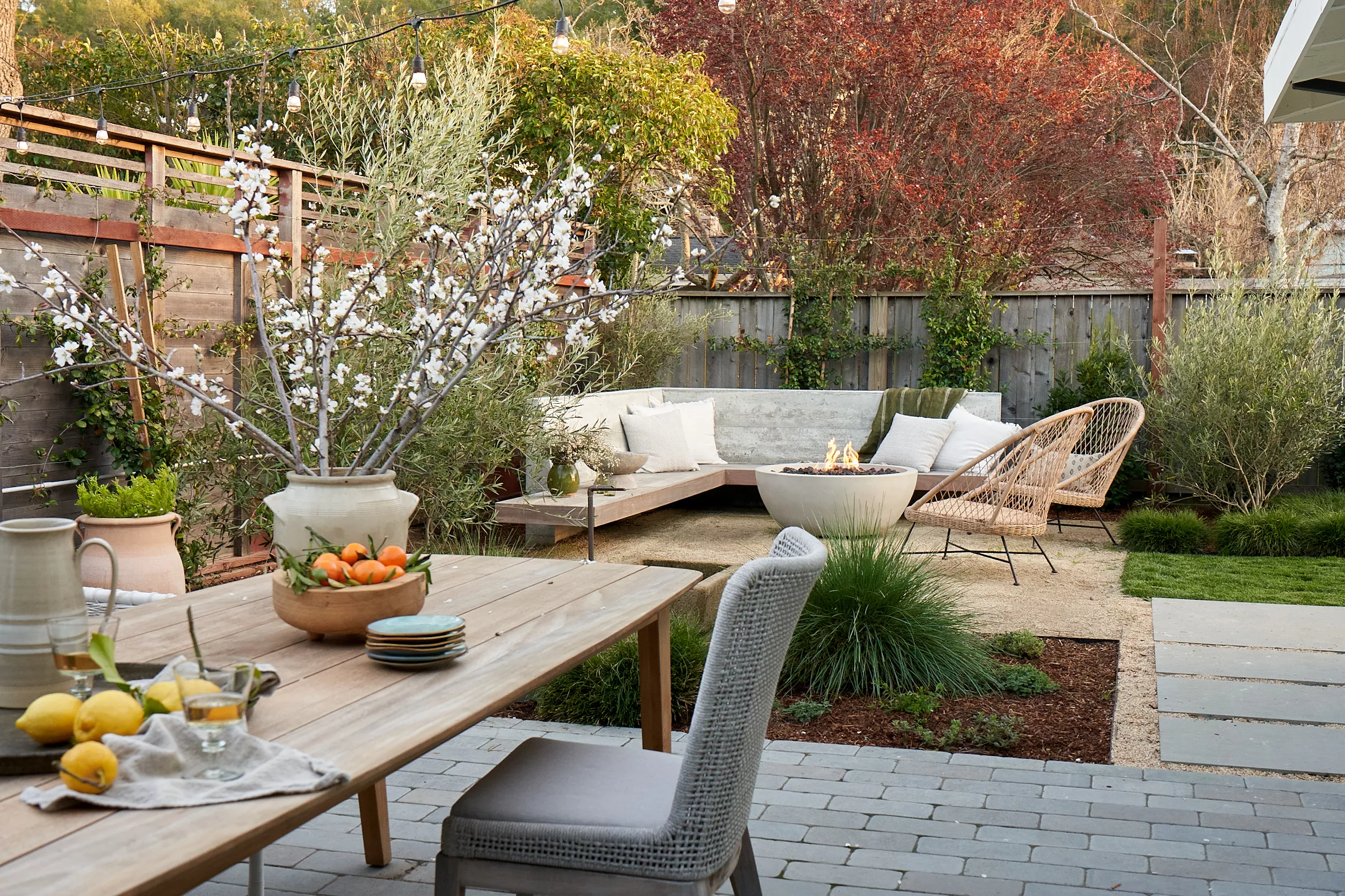 backyard patio dining space and fire pit