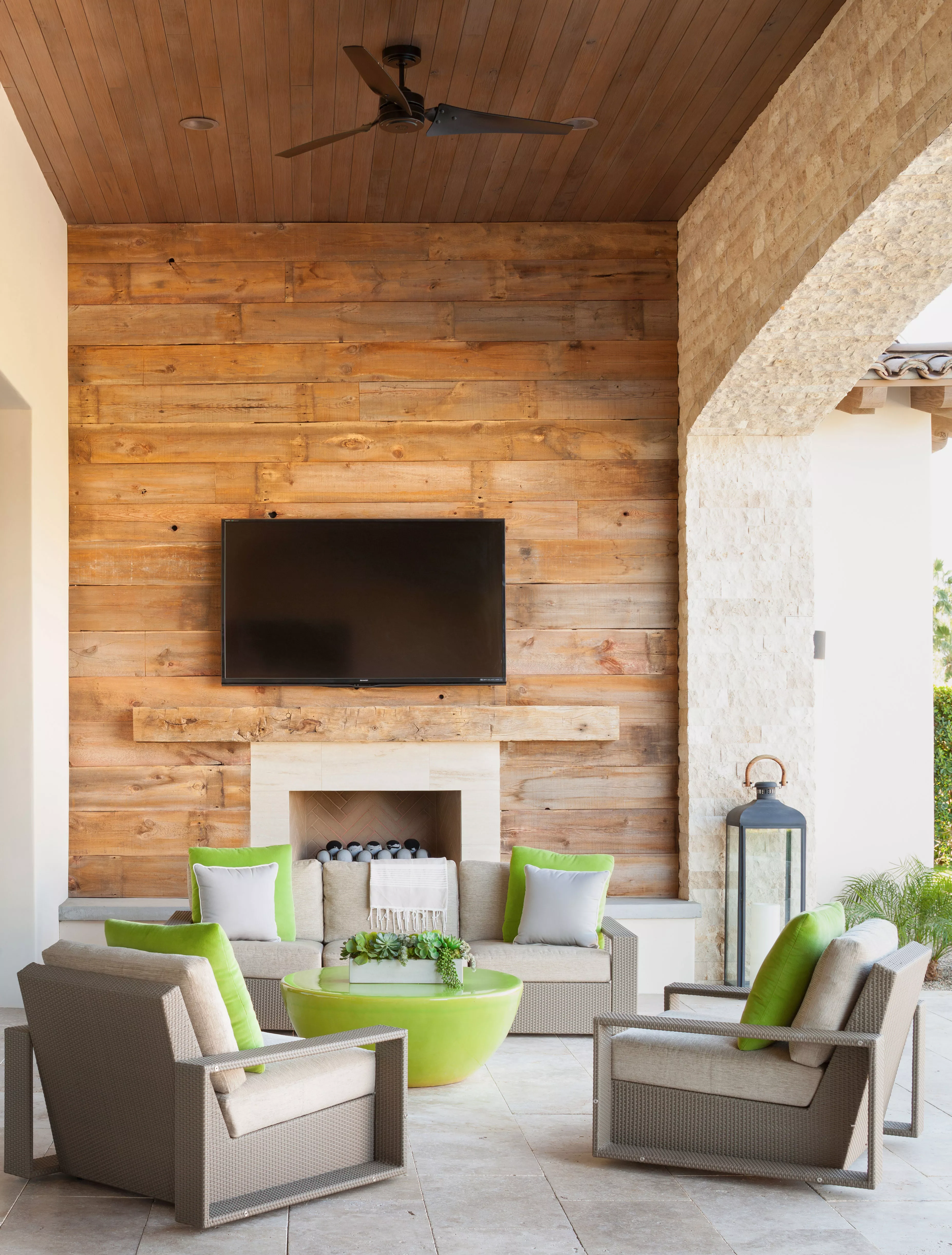 Outdoor TV accent wall