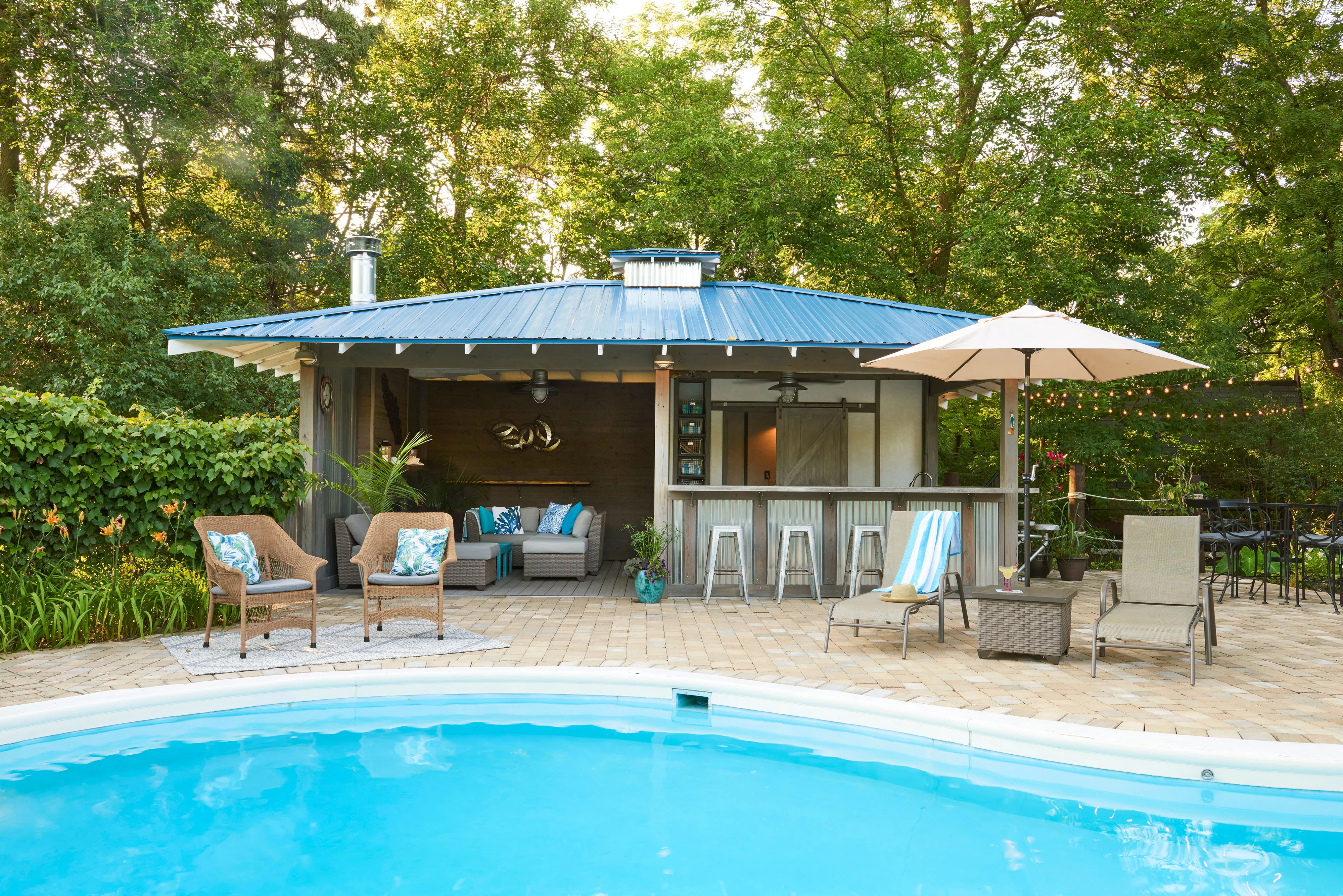 Pool house bar