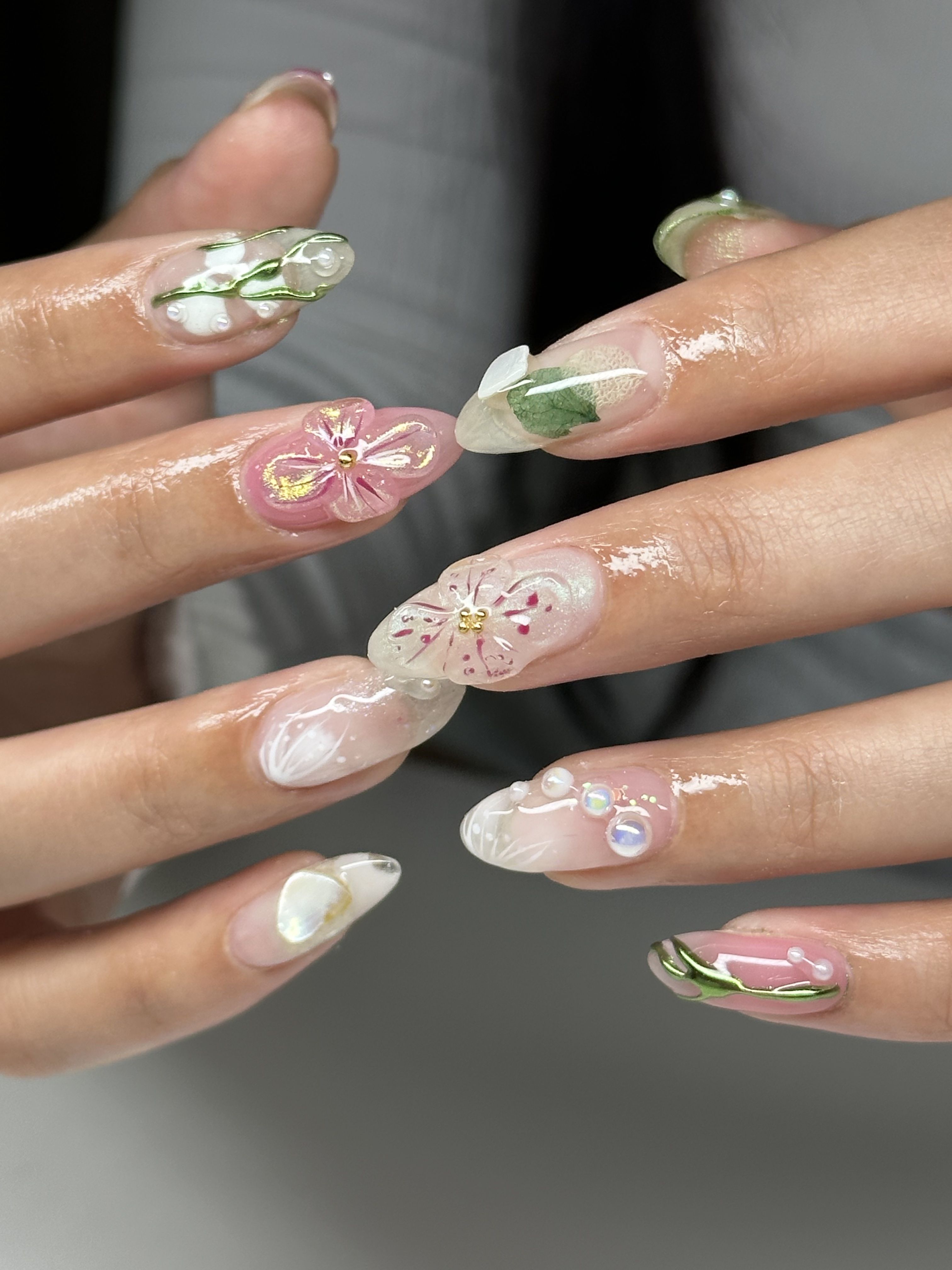 3D Floral Nail Art