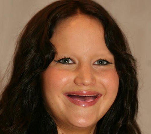 "jennifer_lawrencet_Without_Eyebrows_and_Teeth-cf268"