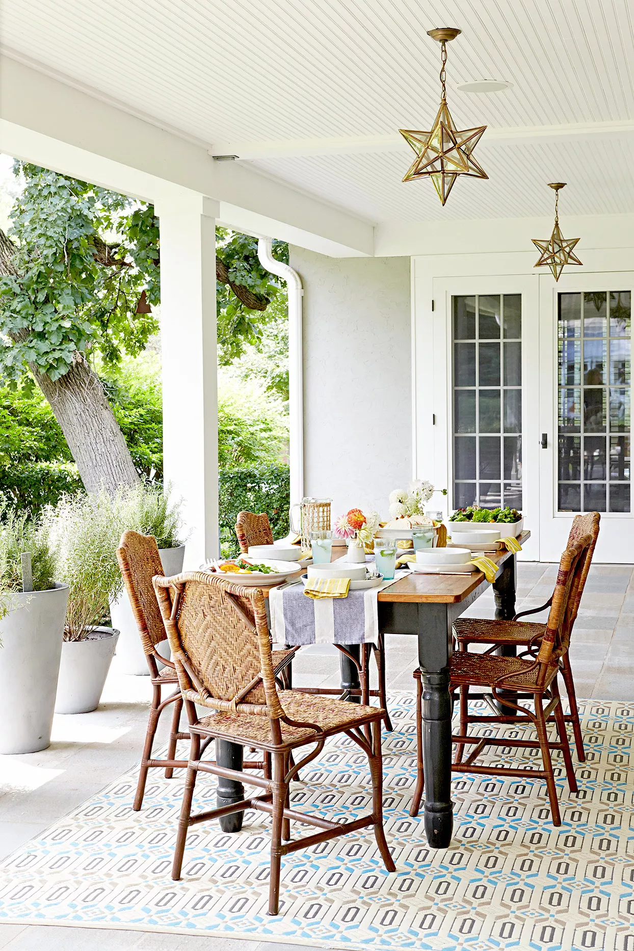 Outdoor dining area, wicker furniture