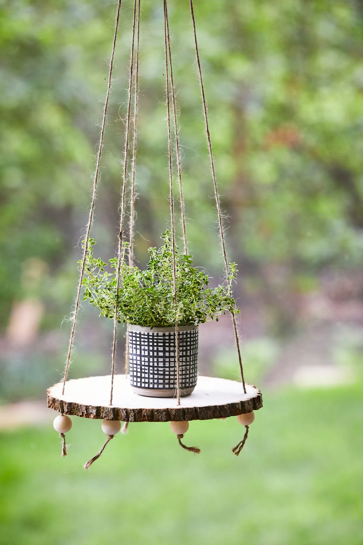 outdoor hanging plant stand