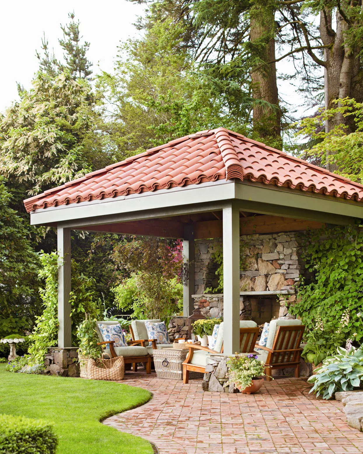 stand-alone tile-roof covered patio