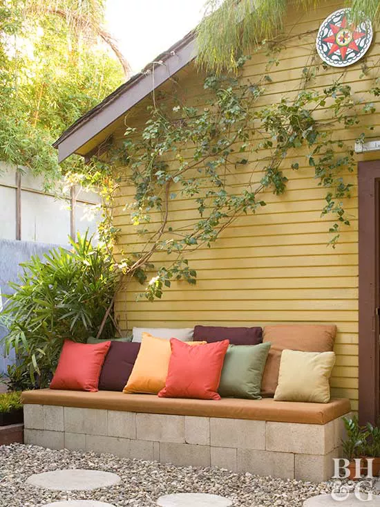 diy outdoor seating with cushions