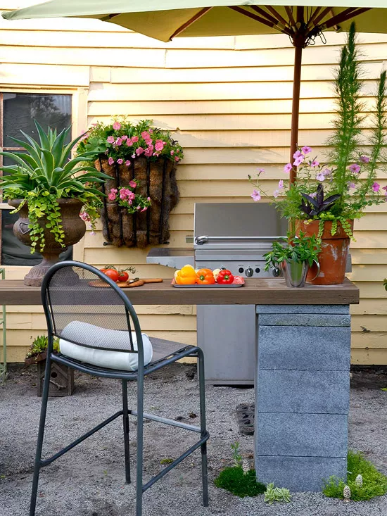 Outdoor Kitchen