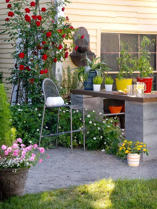 Outdoor Kitchen