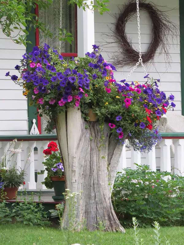 Add hanging baskets #decorhomeideas