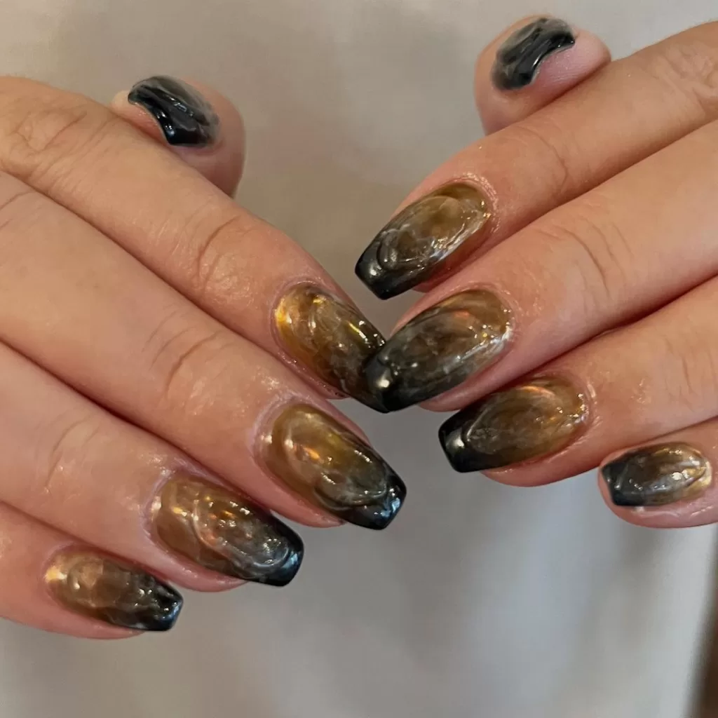 Gold Nail Designs