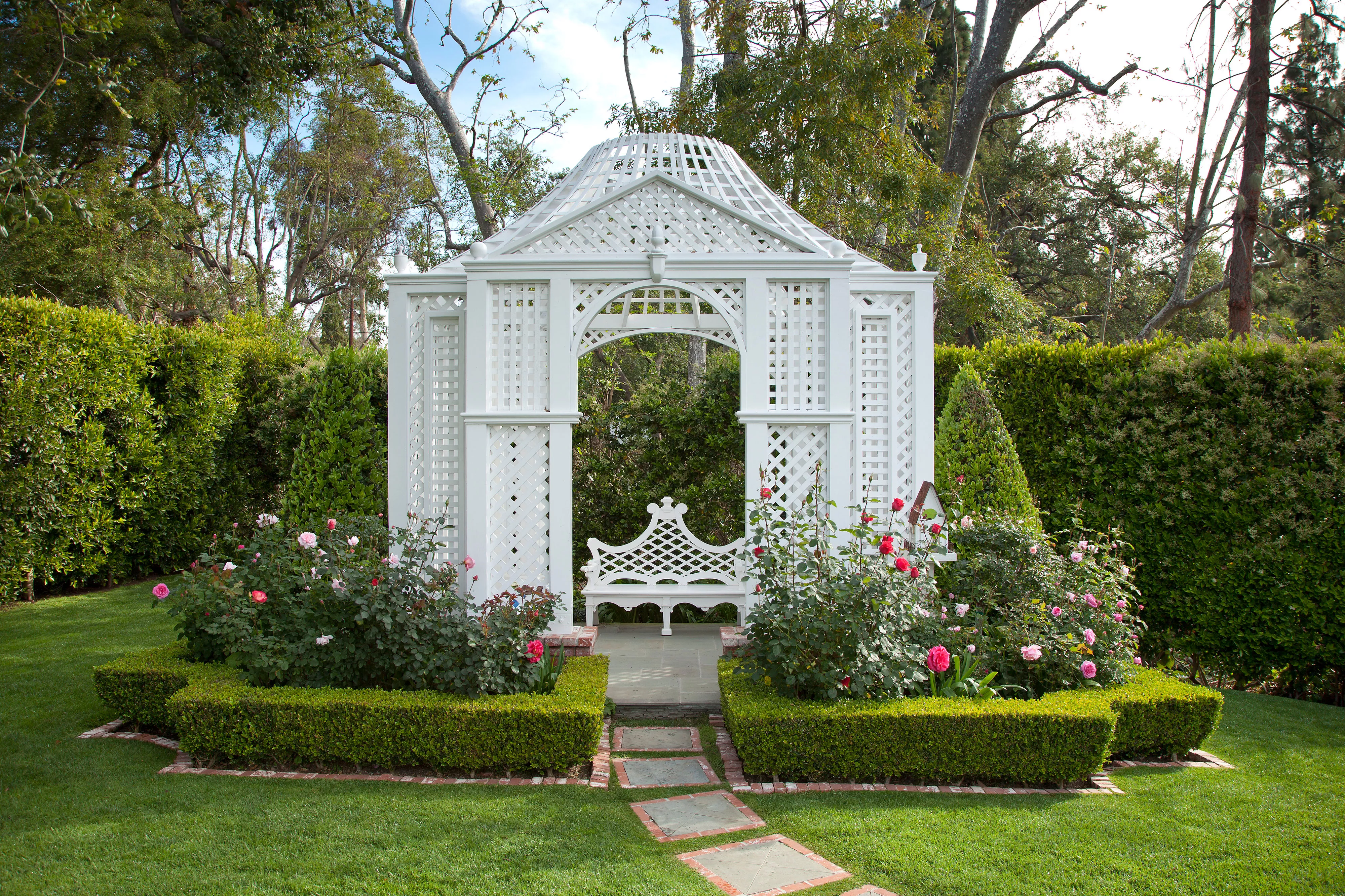 Lattice gazebo