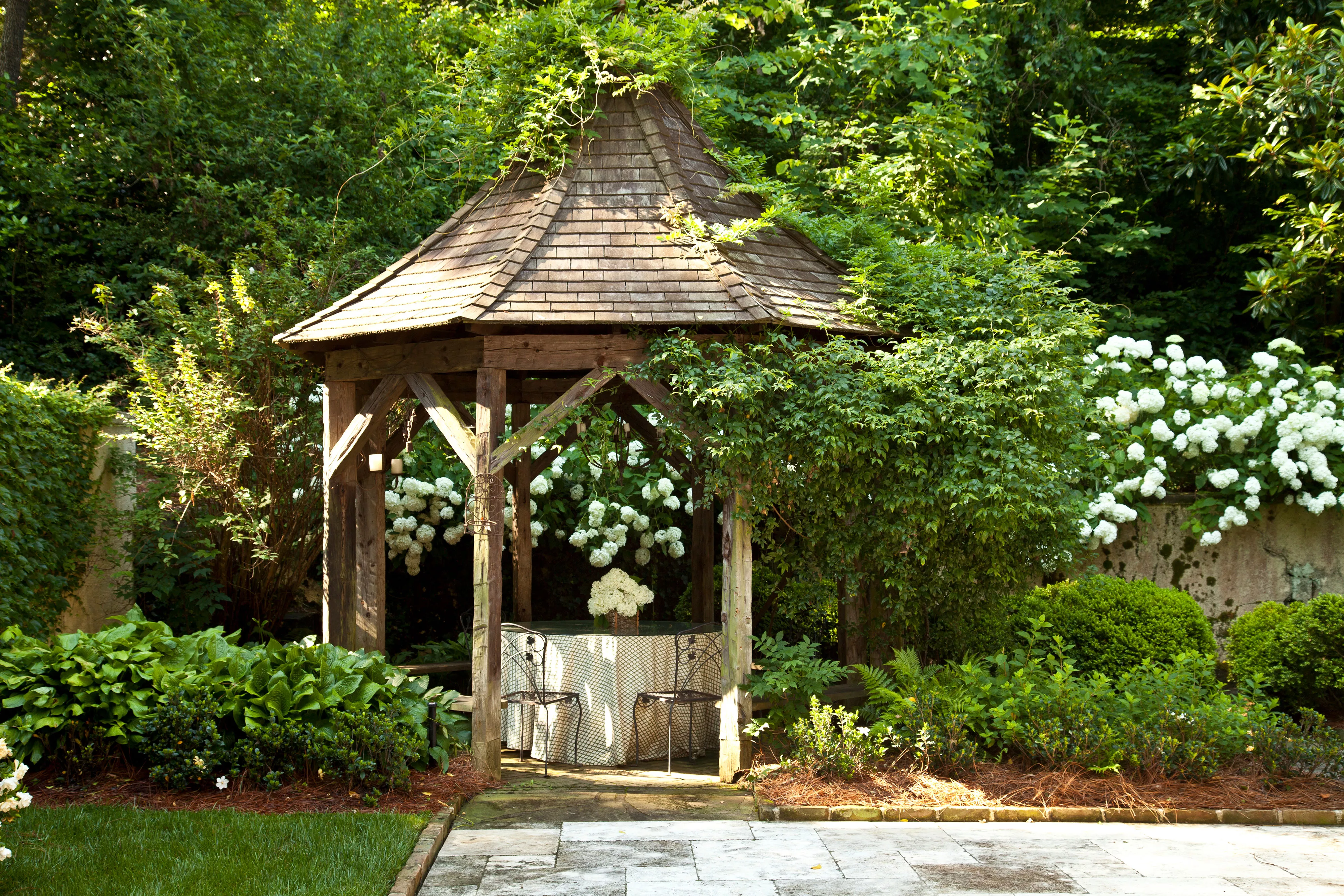 Open-sided gazebo