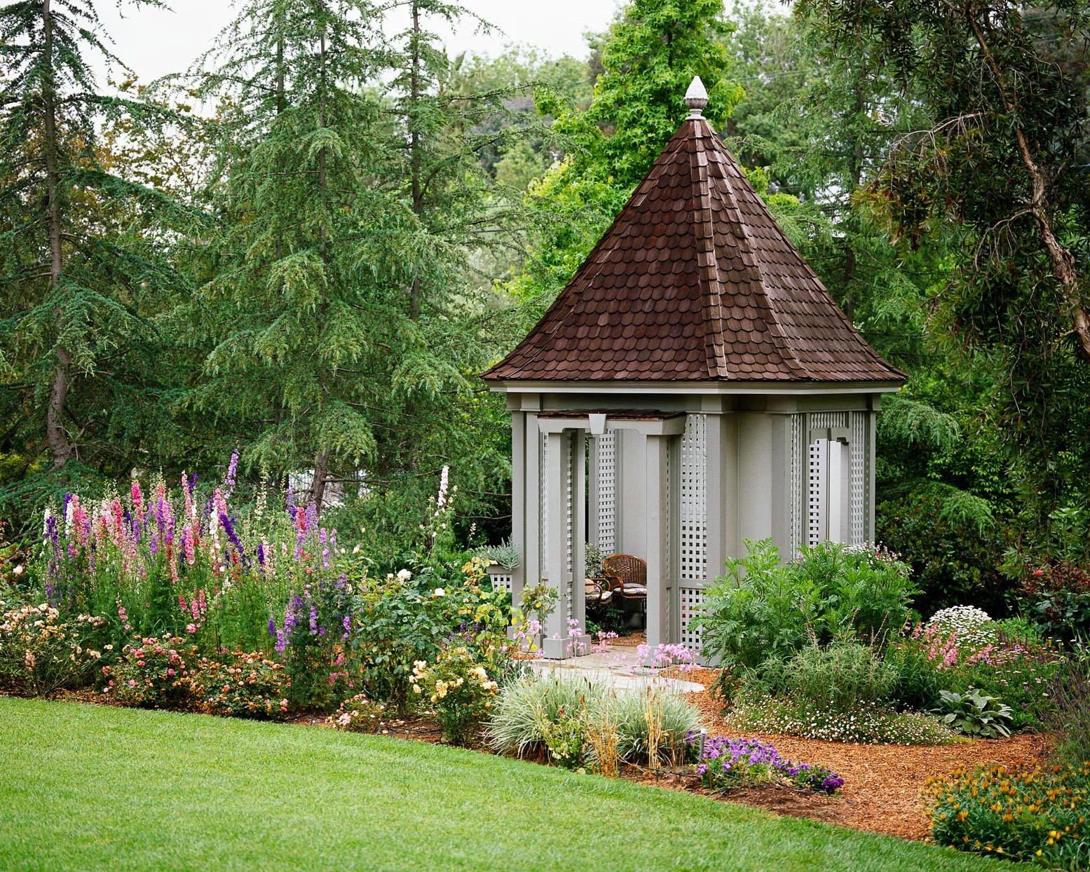 garden-folly-style gazebo with lattice walls