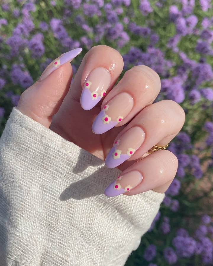 FRENCH WITH A TWIST  FLORAL SPRING NAIL DESIGNS